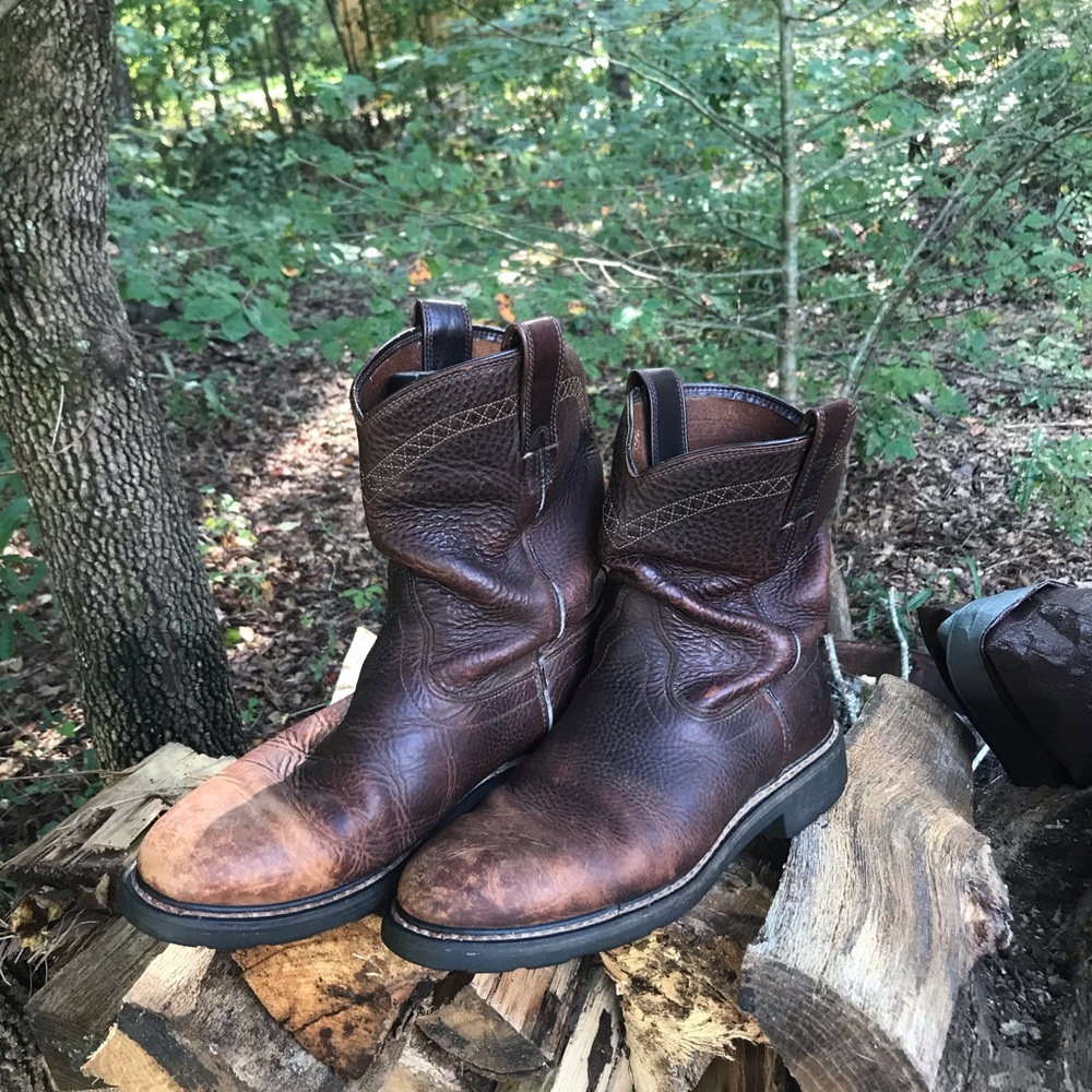 Ariat size 10 1/2 D men’s Work Boots , Only $44